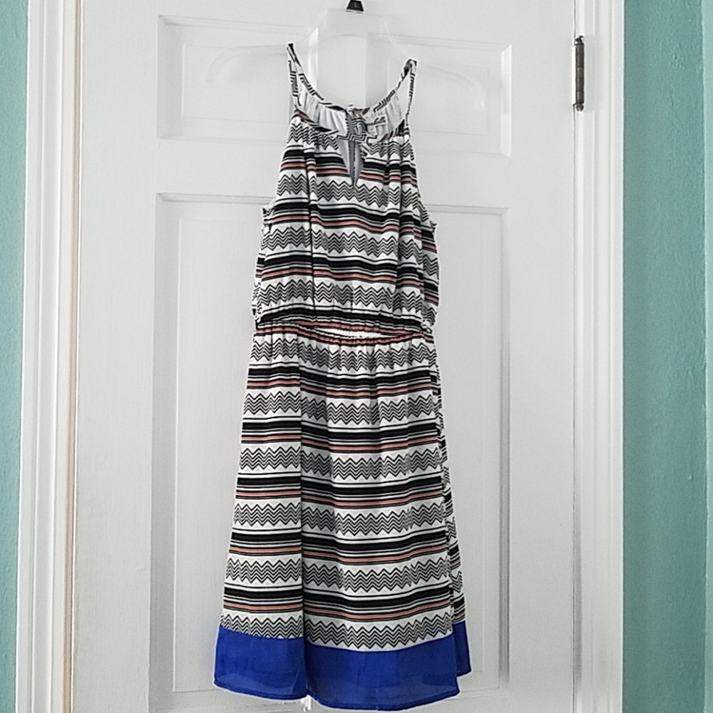 Patterned lightweight Annabella dress